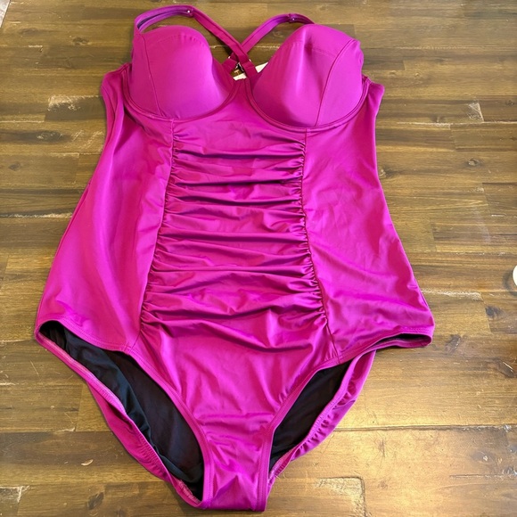 Lycra Pink Magenta Womens One Piece Swimsuit Plus Size Tummy Control Ruched 22W - Picture 1 of 10
